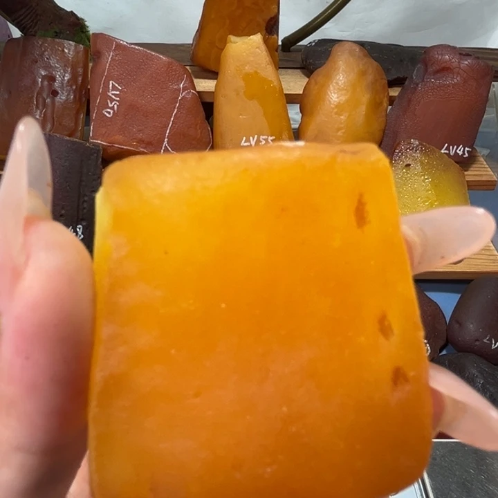 定制琥珀波罗的海琥珀