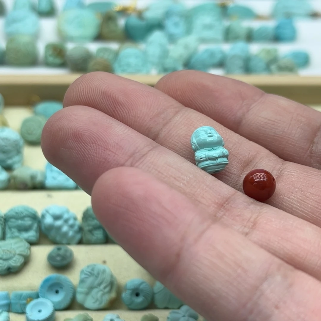 南红玛瑙未镶嵌B374有瑕