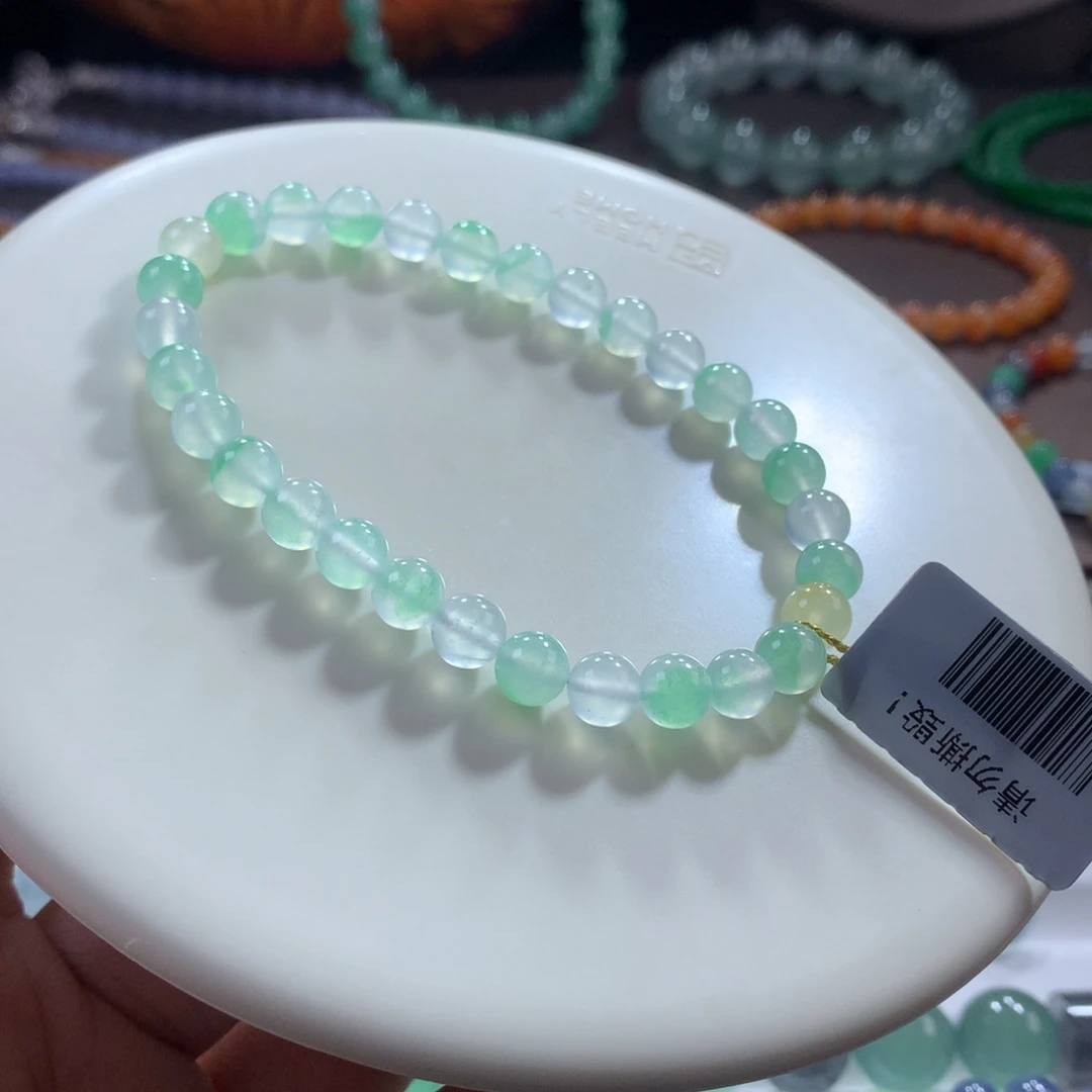 翡翠未镶嵌手链白冰底飘绿单圈 卡6