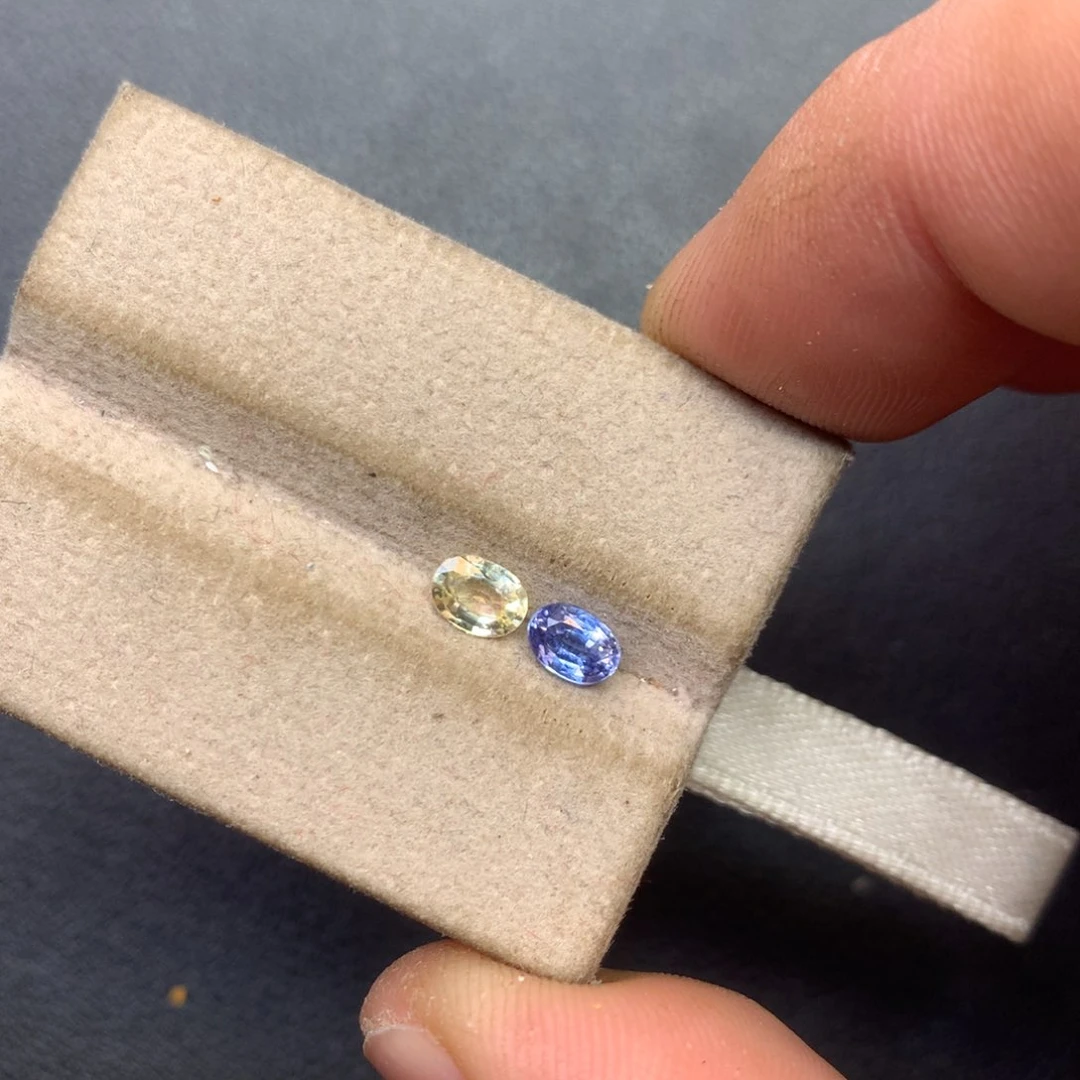 蓝宝石裸石未镶嵌0.91ct全净卡蓝