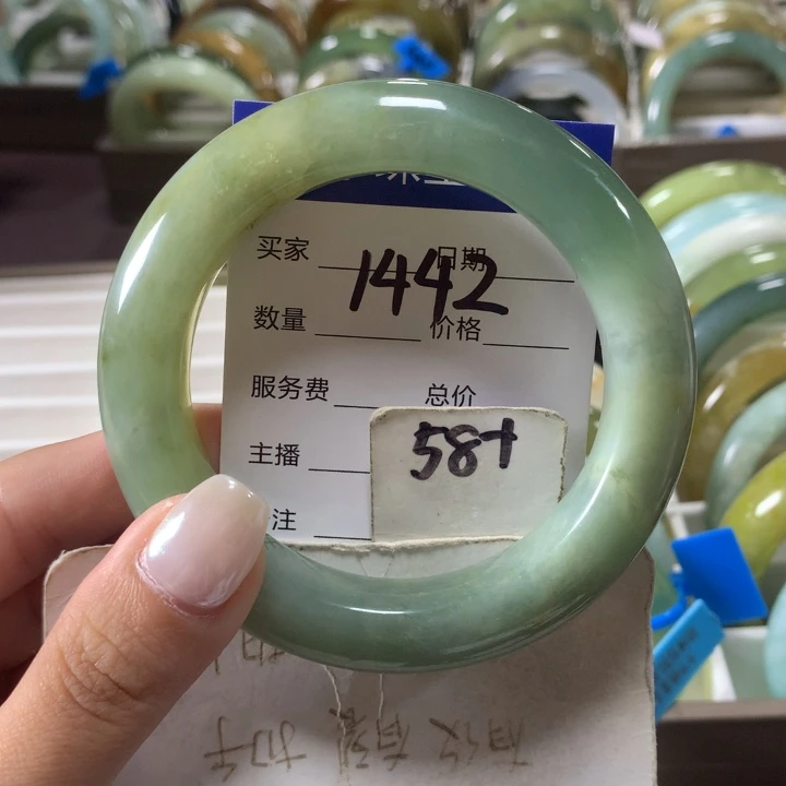 未镶嵌蛇纹石玉手镯1442