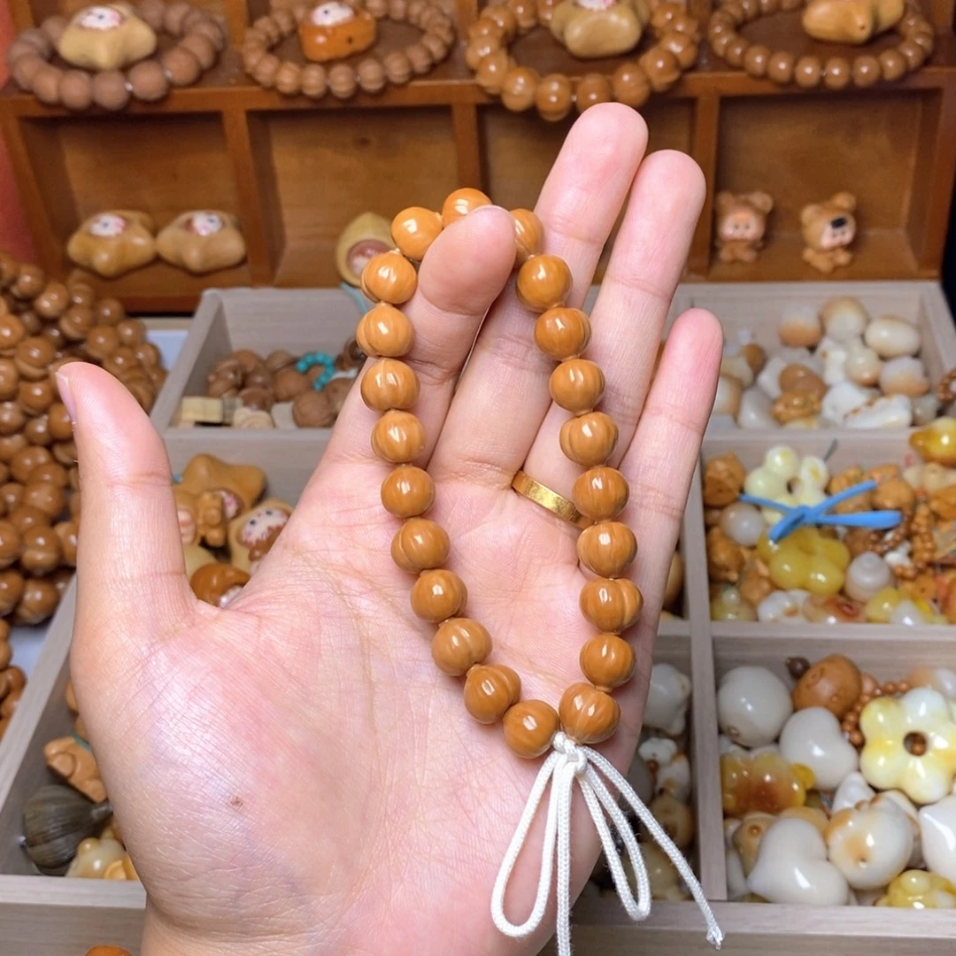 猴头核桃手串11.12蜜桃臀手持