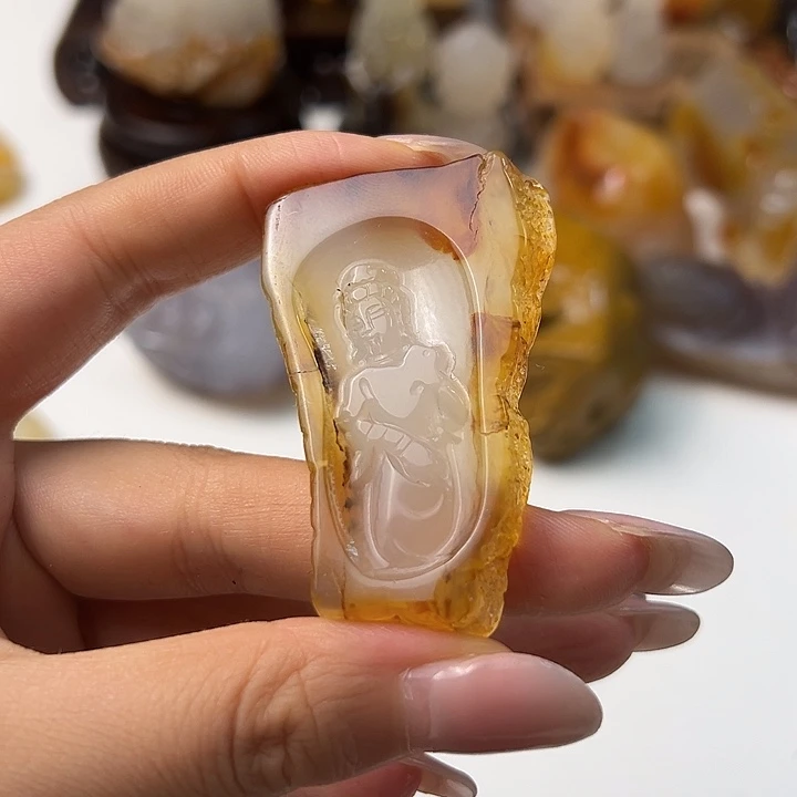 玛瑙/玉髓颈饰未镶嵌