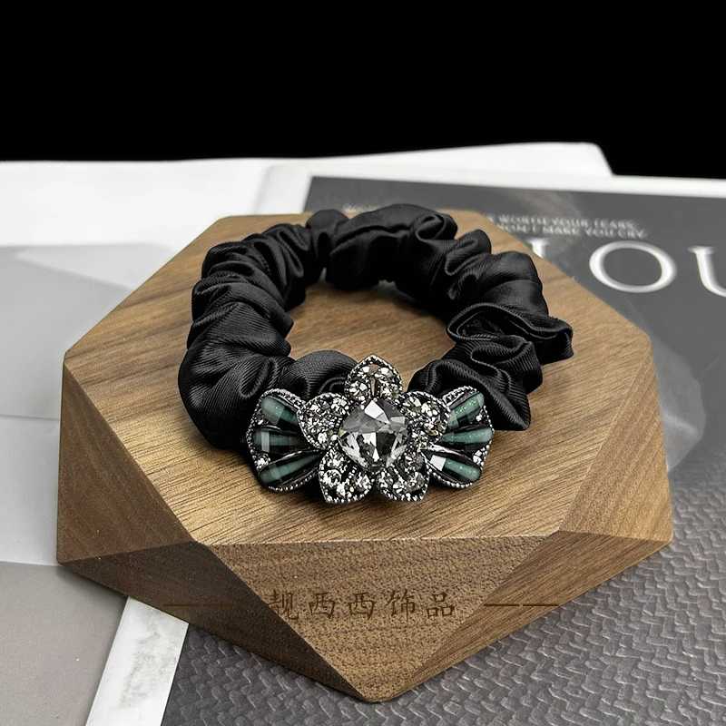 【LXX靓西西】8030 法式优雅感时尚高弹力面膜发圈