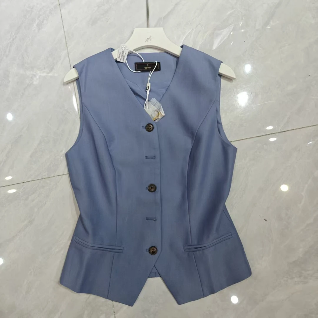 0665通勤风马夹V领修身型常规时尚女装