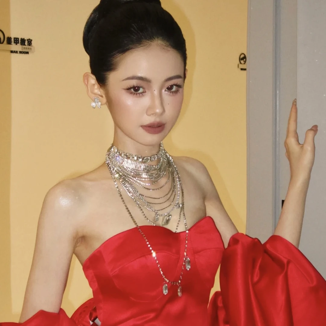 铜合金项链 2913闪钻项链新款新娘结婚婚礼小众高级感水钻颈链