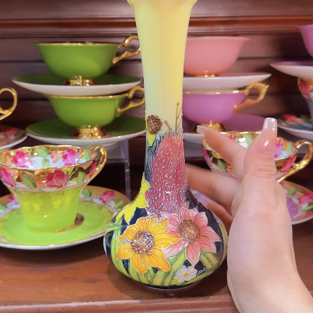 摆件欧洲瓷器收藏鉴赏