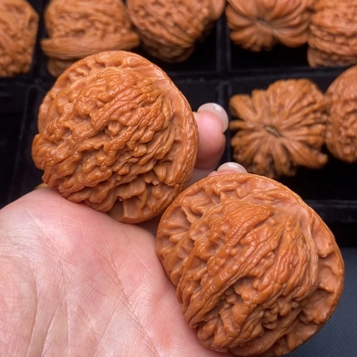 文玩核桃吊坠秦岭核桃