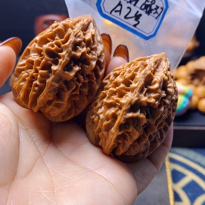 吊坠文玩核桃招财鼠