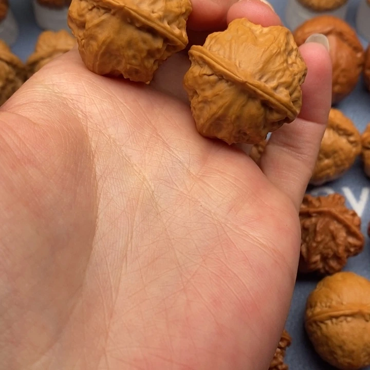 文玩核桃把件玄甲