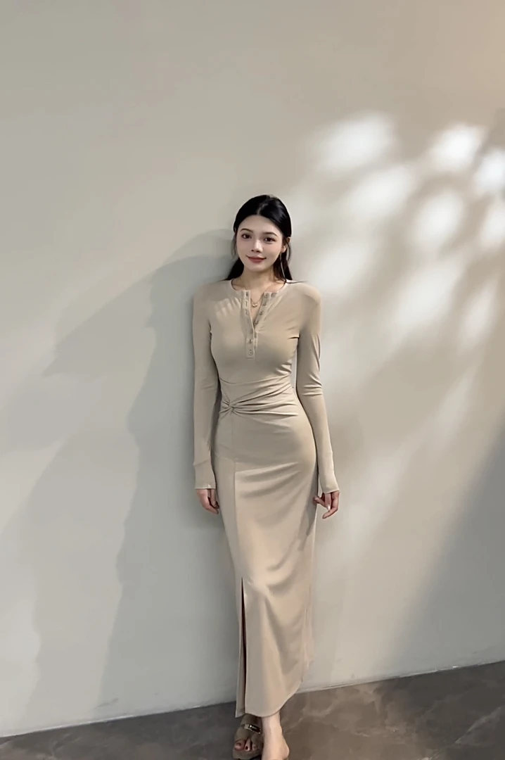 【苏苏】秋季开叉直通裙套头修身高腰显瘦长袖收腰连衣裙长裙DT1535