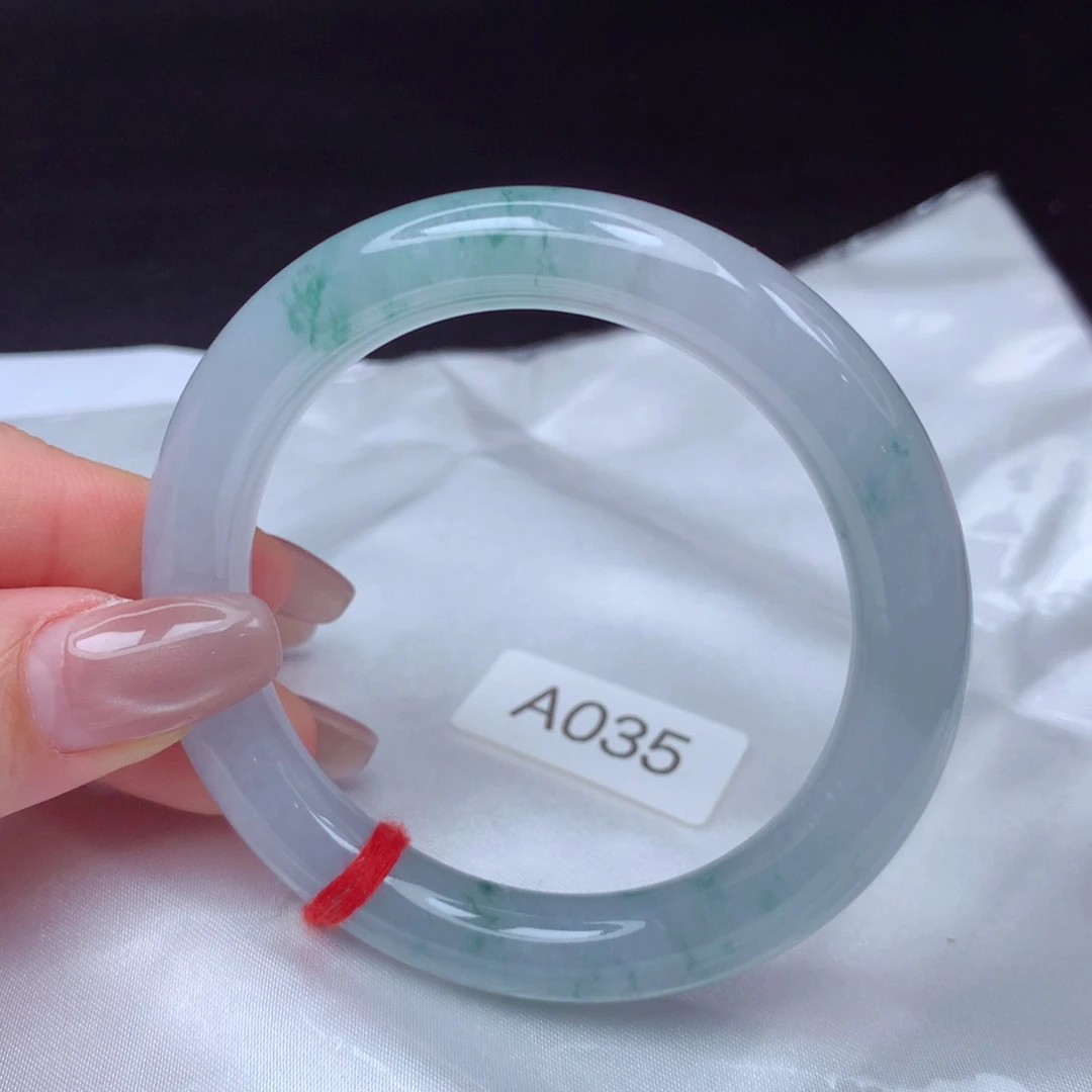 翡翠手镯未镶嵌手镯54