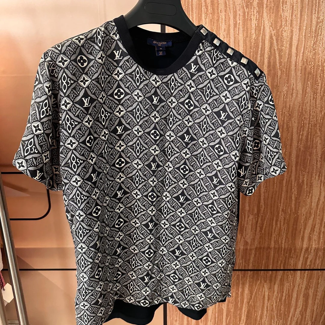 99新 LouisVuitton/路易威登 1854系列 黑色老花满印短袖 M码