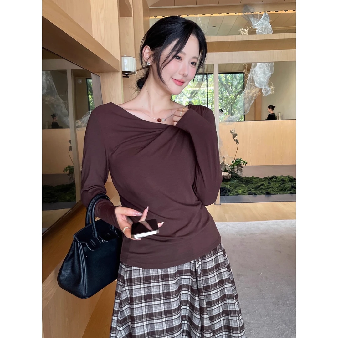 咖色打底衫女2025年新款春秋高级感锁骨长袖t恤时尚内搭上衣修身