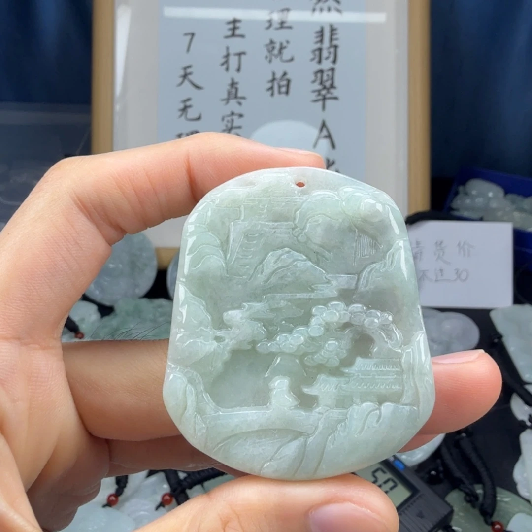 翡翠未镶嵌颈饰翡翠