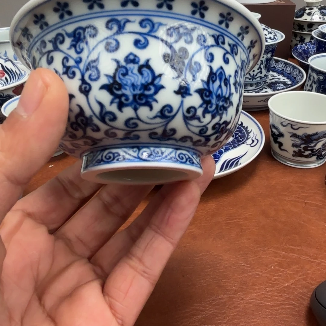 陶摆件手绘缠枝莲压手杯景德镇发货