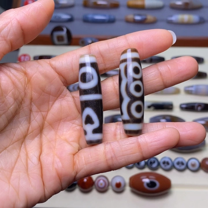 铭***师玛瑙/玉髓未镶嵌珠宝半成品