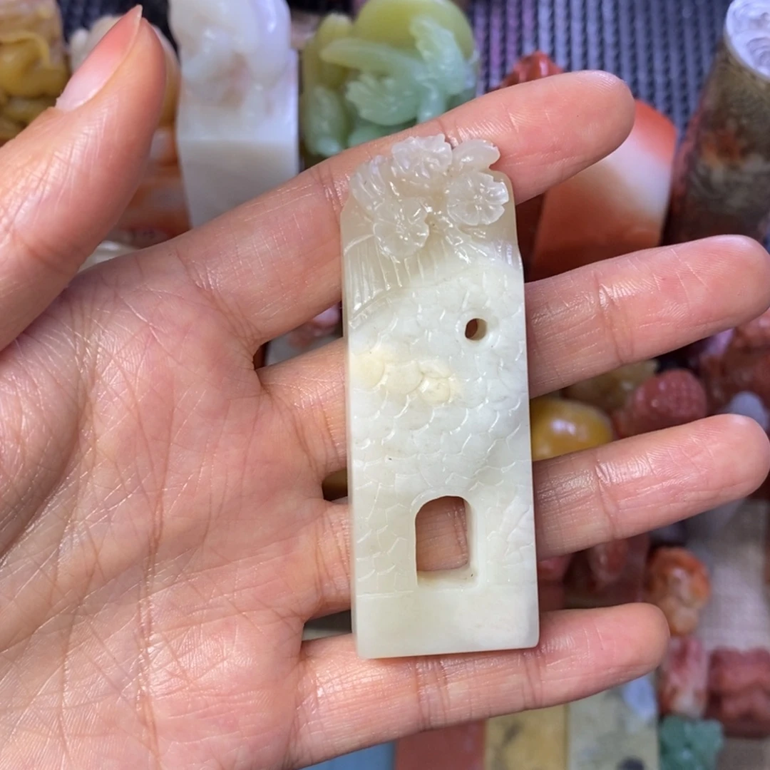 寿山石印石老挝石