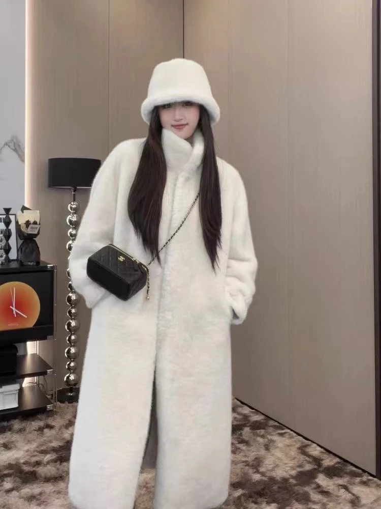 冬季新款貂绒加厚外套韩版立领女网红气质时尚环保韩版毛毛大衣.