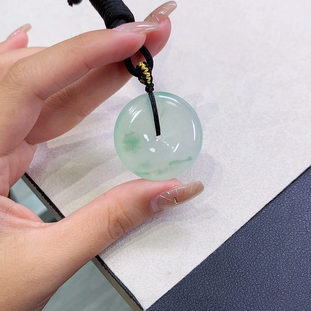 翡翠未镶嵌吊坠(不含链)31.7-6.4