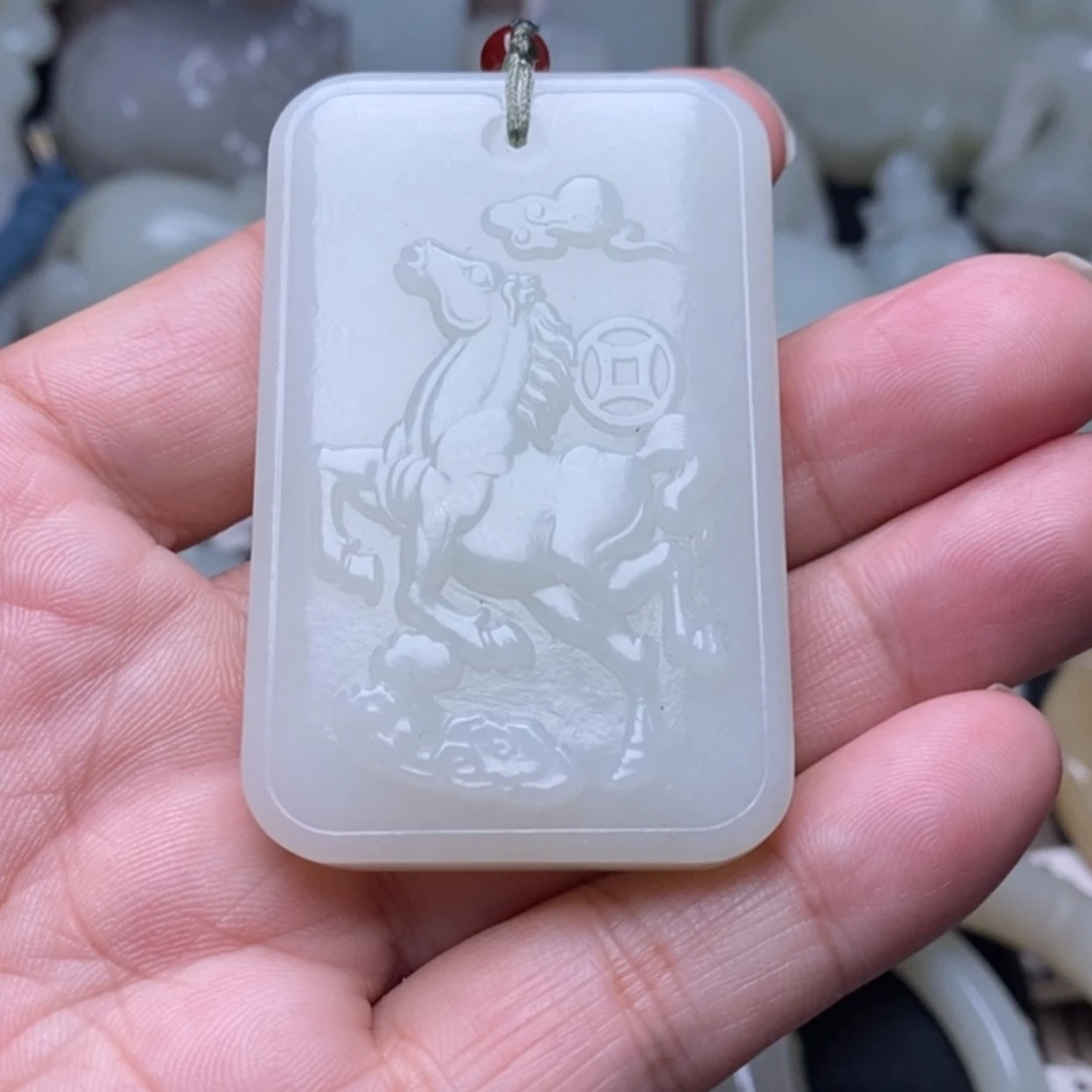 【闪购商品】颈饰未镶嵌和田玉（糖玉）