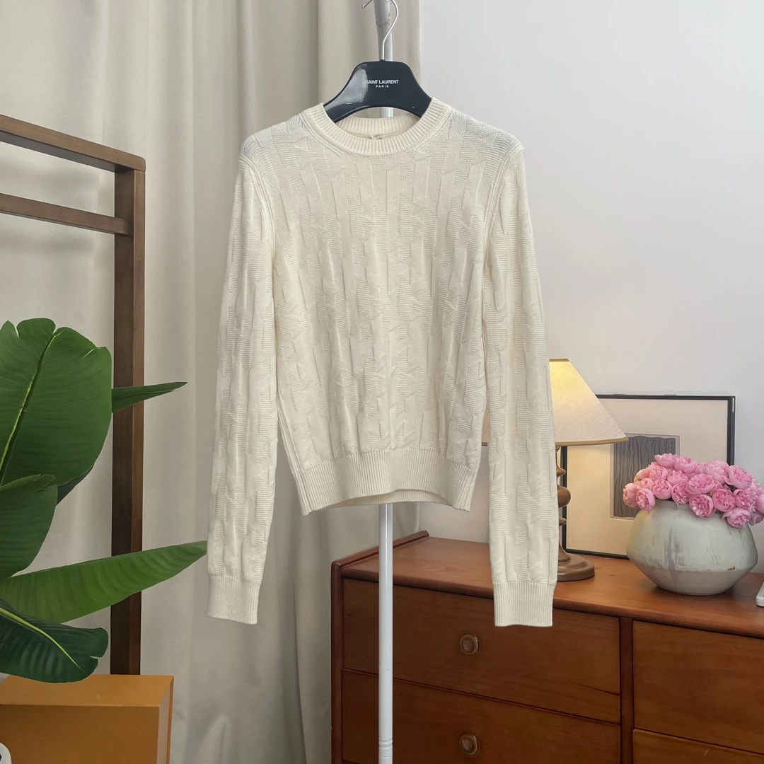 未使用 Hermes/爱马仕 青奢荟/36码/气质白色套头羊毛衫43886