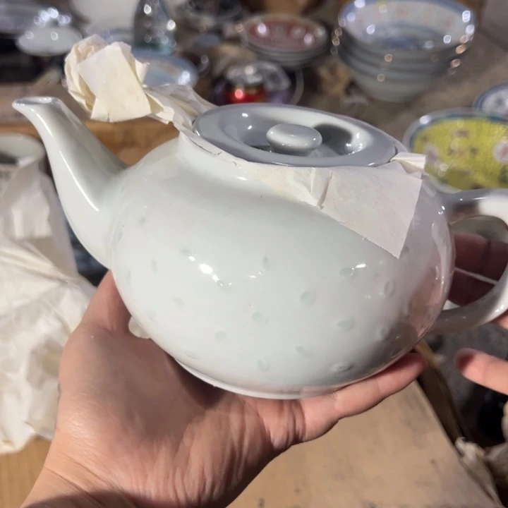 瓷片白玲珑柿果壶500cc