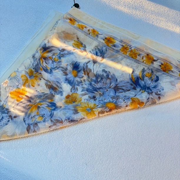 【六六中古】孤品长款雏菊纱巾an732