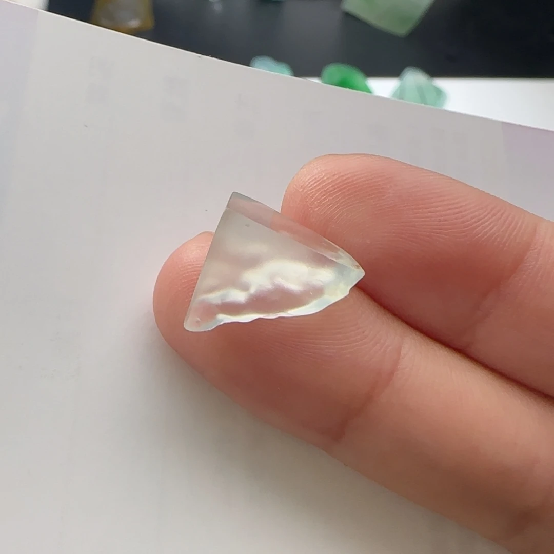 定制翡翠未镶嵌材料