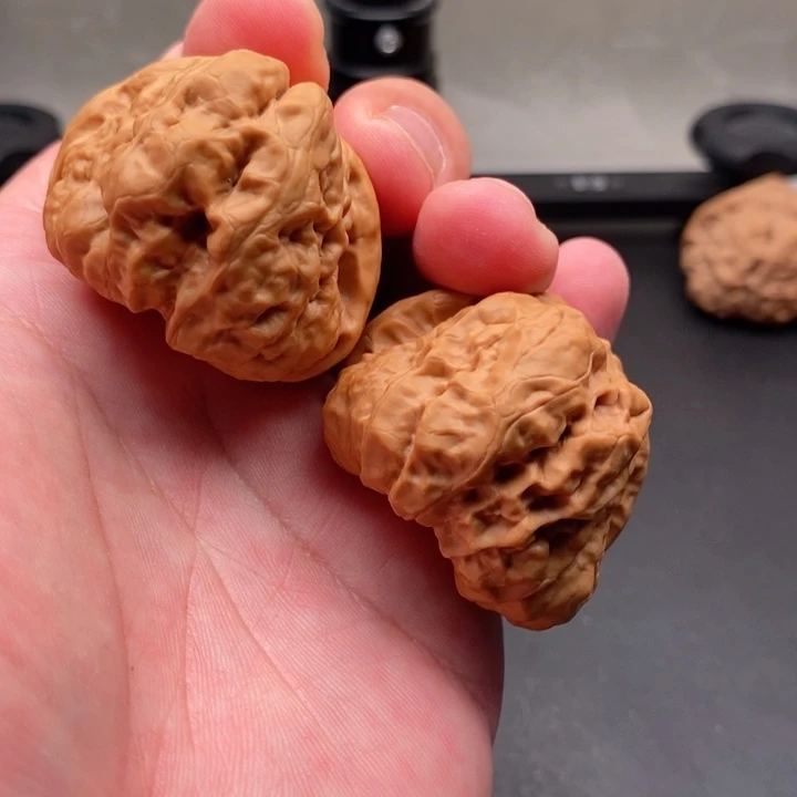 文玩核桃吊坠悠**心蛤蟆