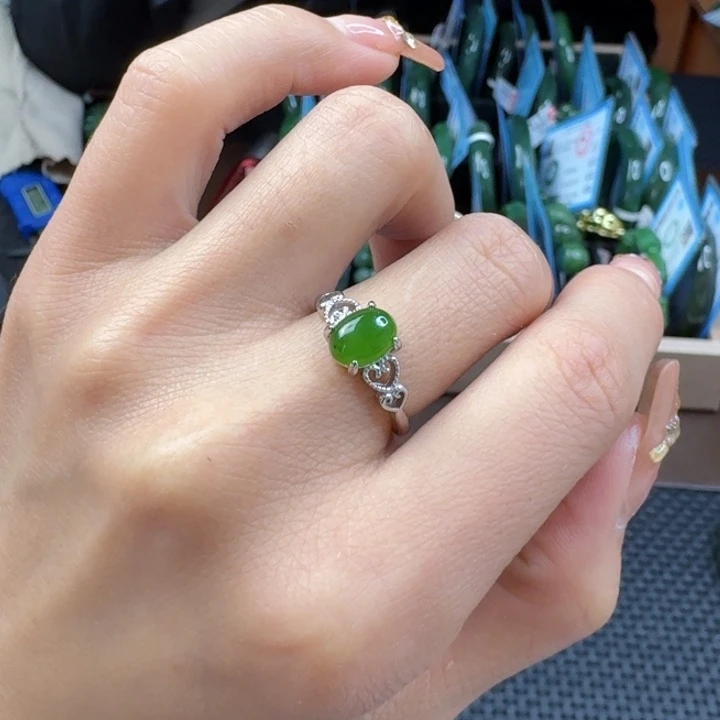 和田玉（碧玉）戒指合金