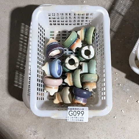 紫砂花盆099微瑕品口径3厘米左右尺寸的