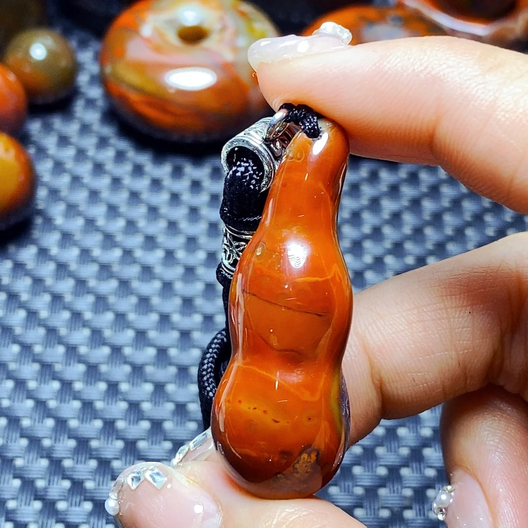 未镶嵌颈饰玛瑙/玉髓新****）