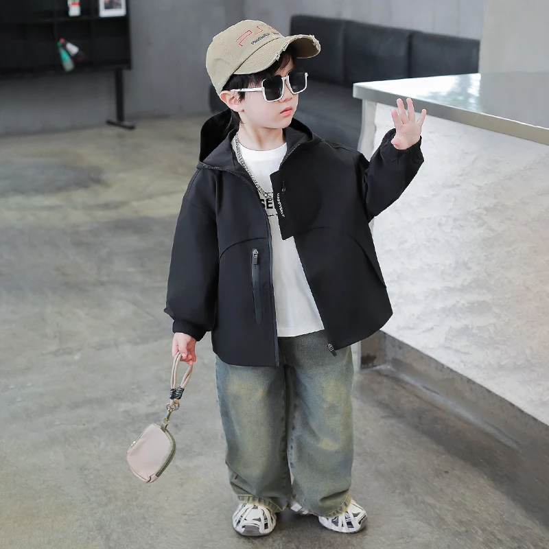 男童春季时尚外套2025新款韩版洋气上衣儿童连帽风衣拉链外套潮