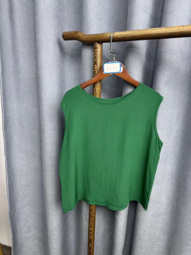 2025秋季新款简约百搭宽松桑蚕丝背心上衣女A422