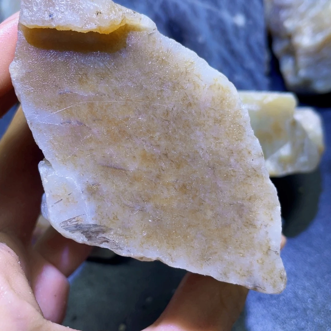 和田玉未镶嵌珠宝半成品