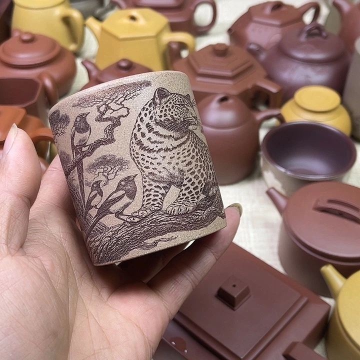 紫砂茶杯?****?段泥刻绘主人杯容量190-200cc