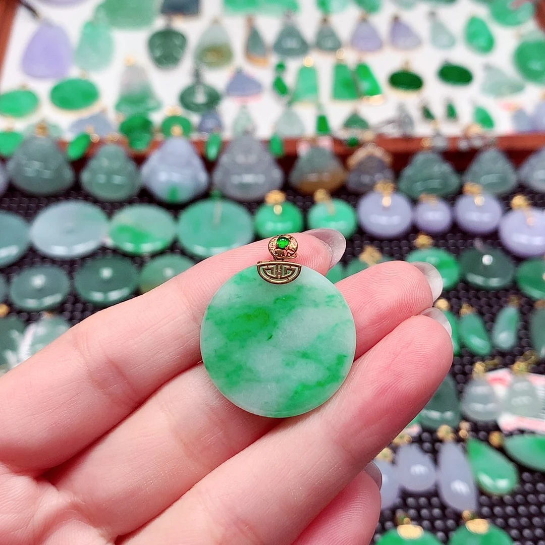 翡翠18K金镶嵌吊坠(不含链)