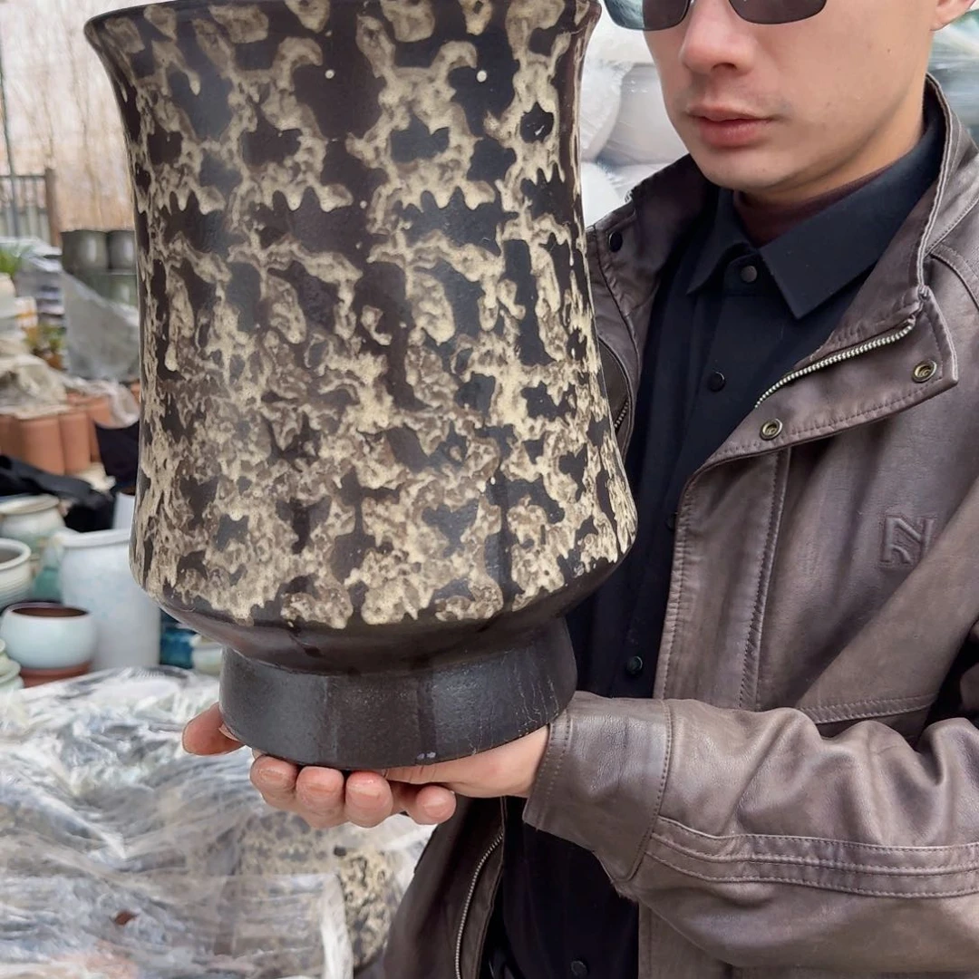 紫砂花盆口20高31（一个束腰黑色