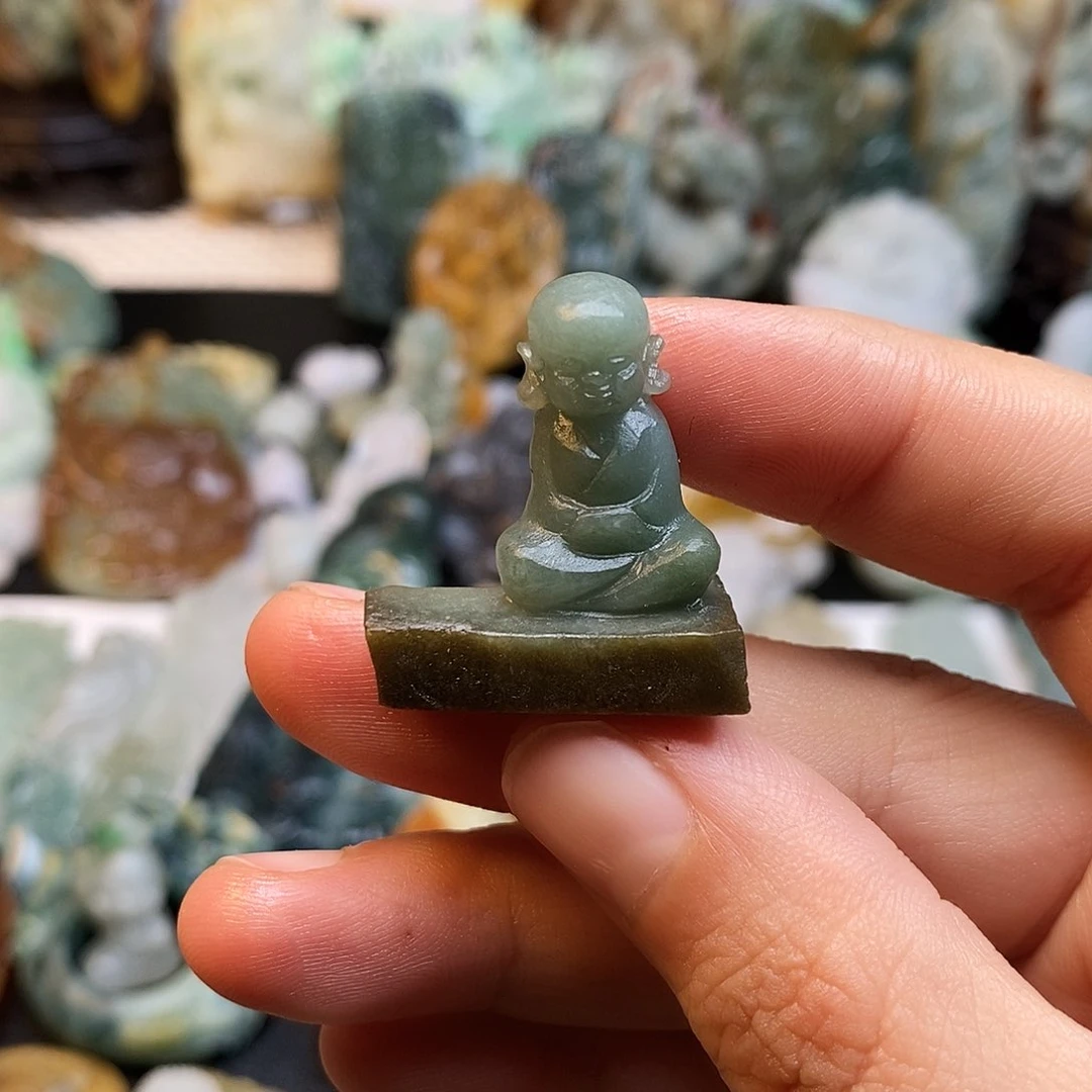 定制翡翠未镶嵌特色54