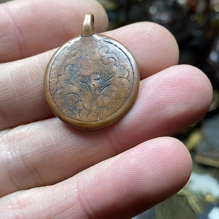 沐***行小杨推荐铜物件一个