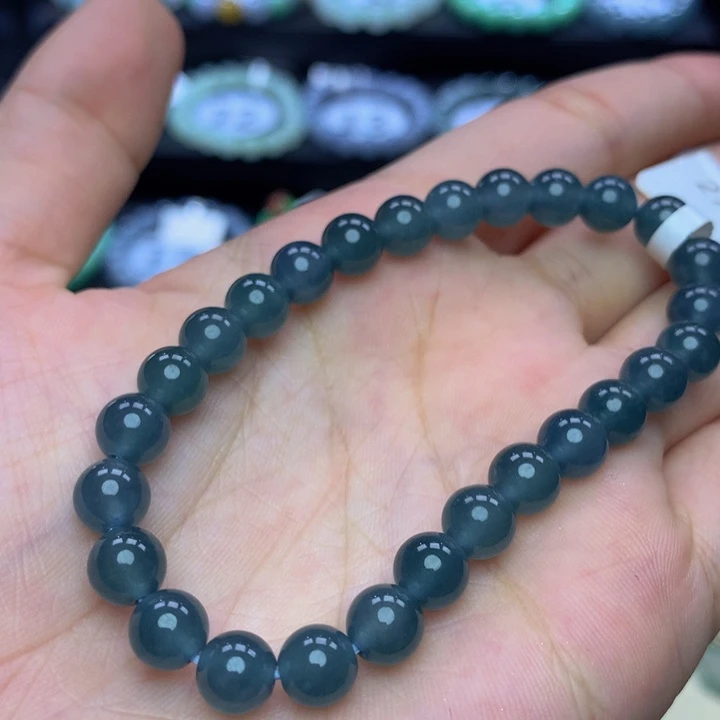 翡翠手链未镶嵌翡翠