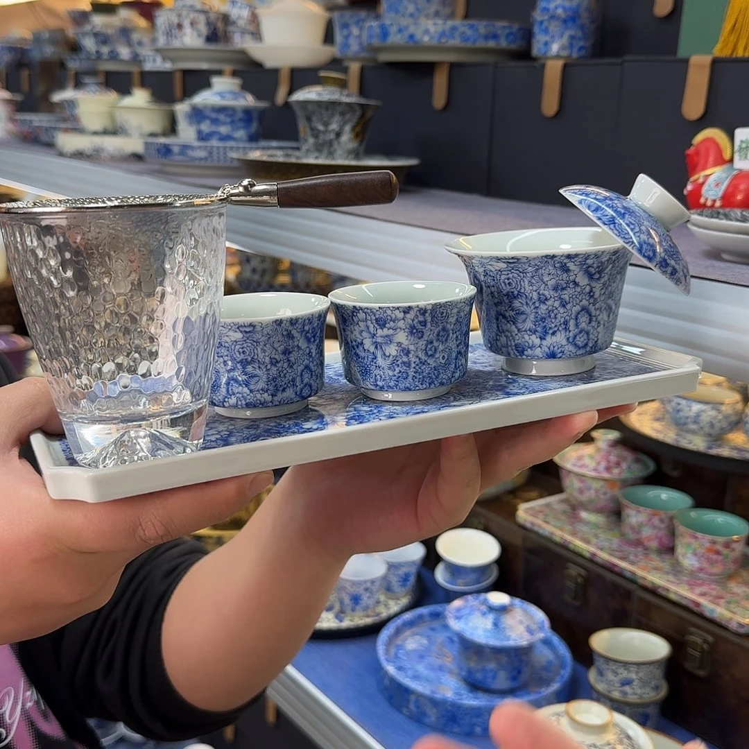 我们的目标是成为一个优秀的人