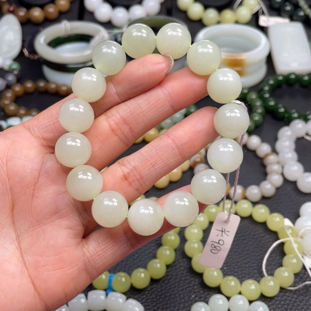 和田玉未镶嵌手链