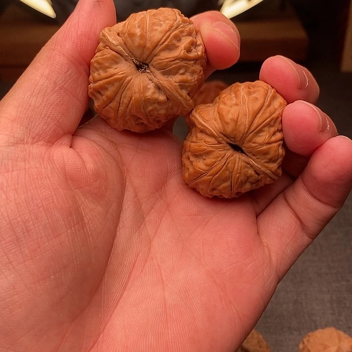 文玩核桃，元宝36-40-36