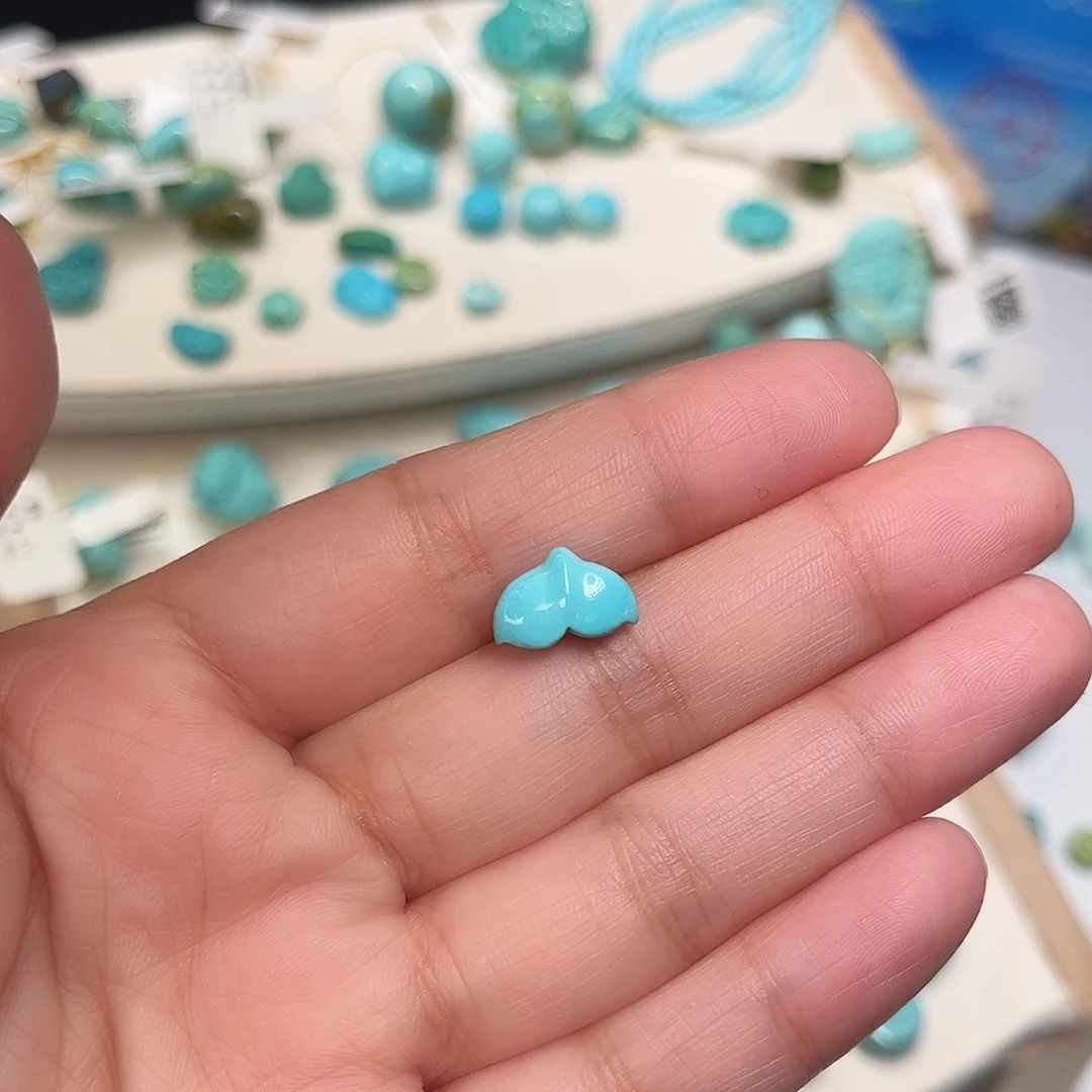 千***粟绿松石未镶嵌珠宝半成品