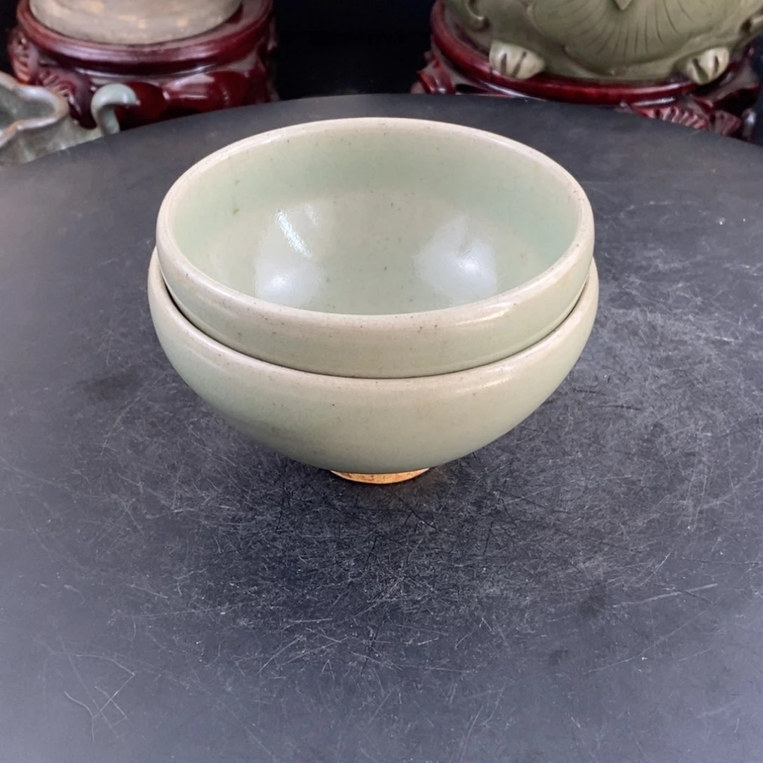 杯东沟窑的俩个杯子