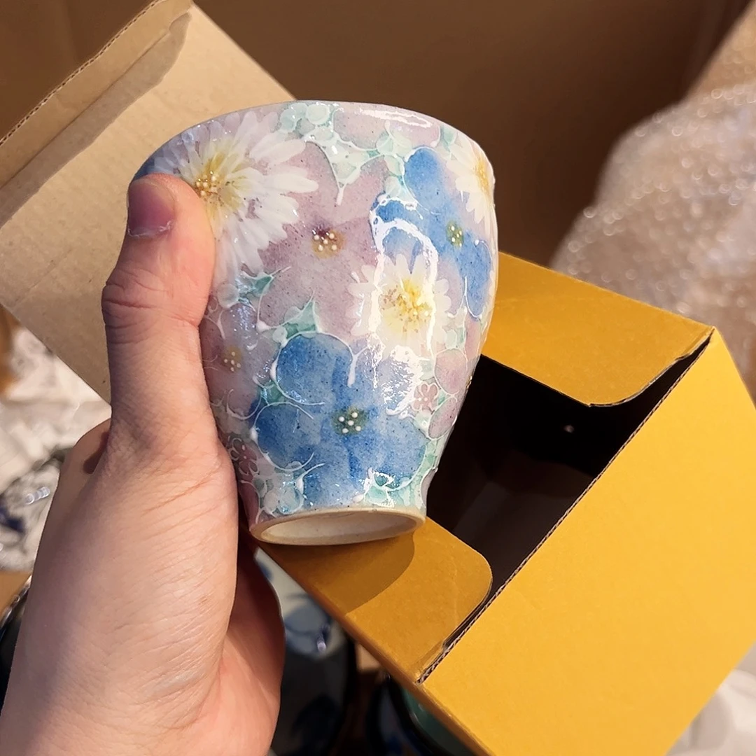 咖啡杯等产品在全球各地有