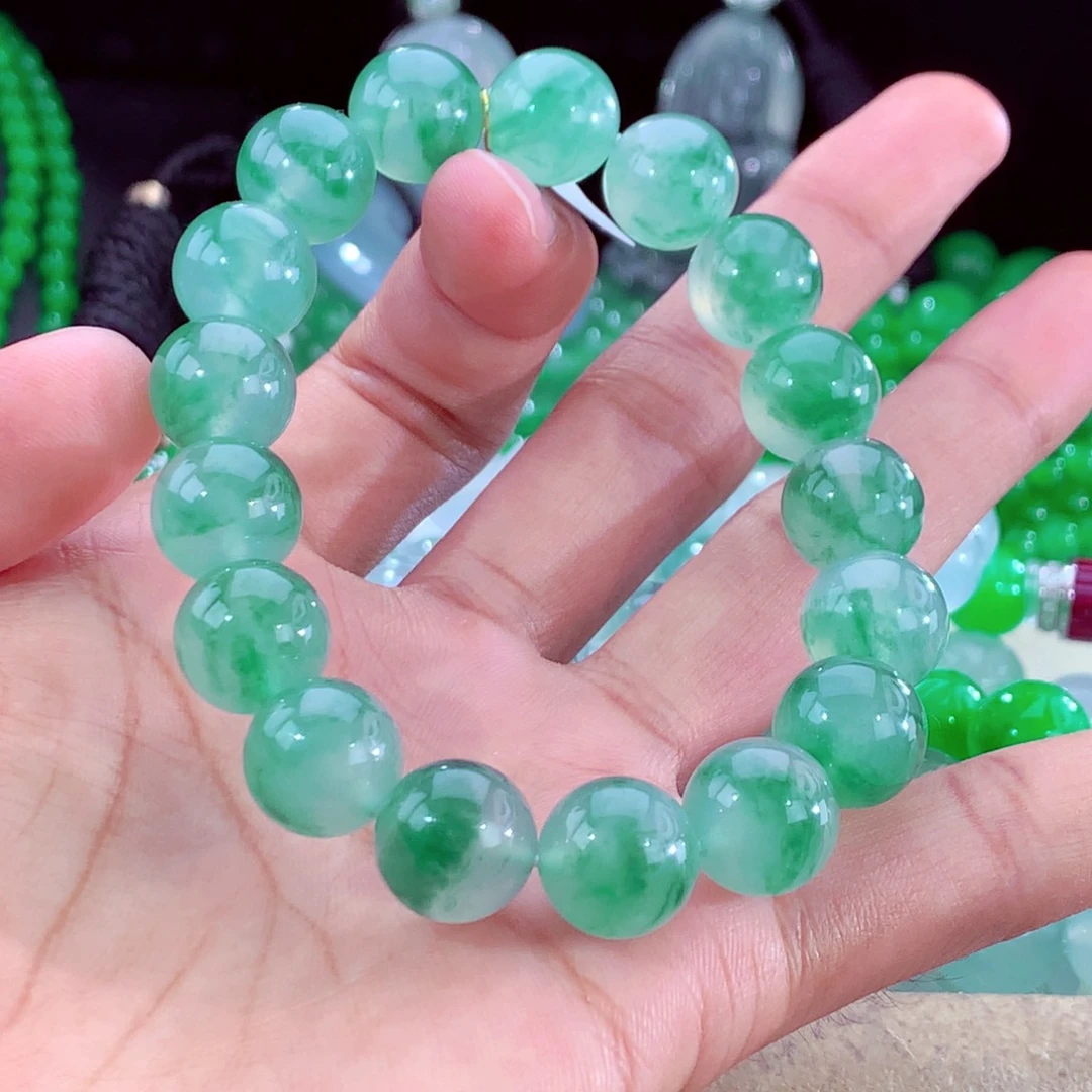 未镶嵌手串翡翠翡翠
