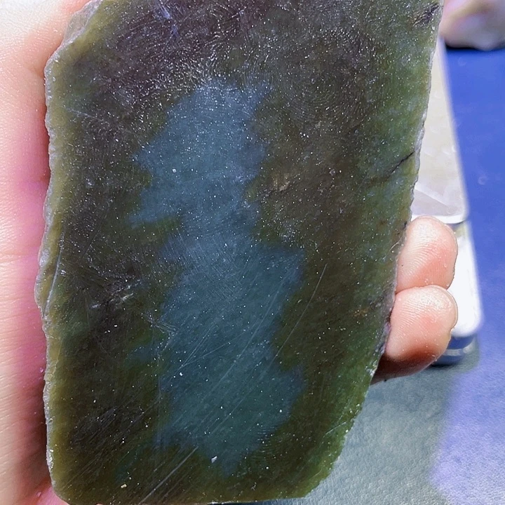未镶嵌和田玉（糖玉）珠宝半成品